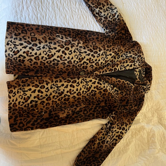 Coat - Picture 1 of 1